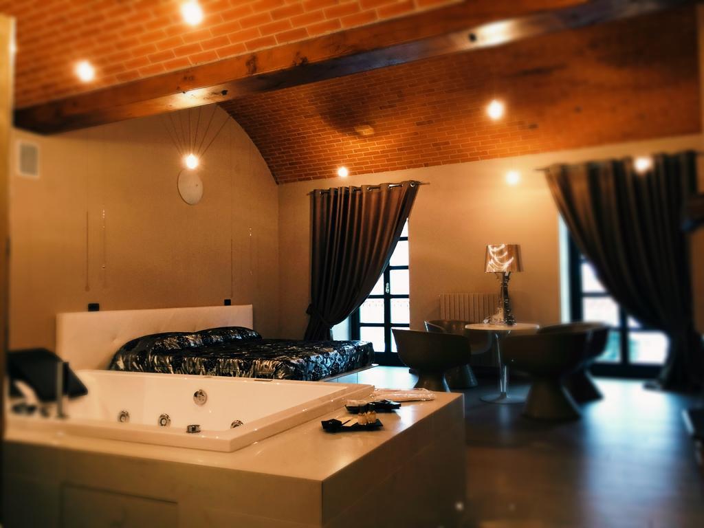 Le Lanterne Hotell Borgo San Dalmazzo Eksteriør bilde