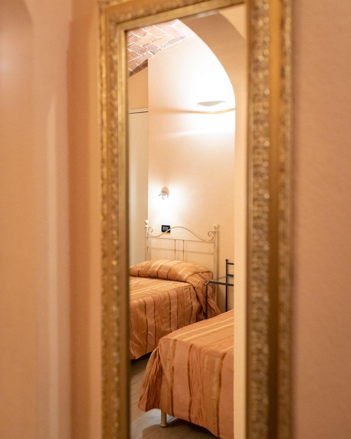Le Lanterne Hotell Borgo San Dalmazzo Eksteriør bilde
